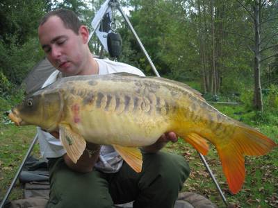 Juju peche a la carpe en normandie