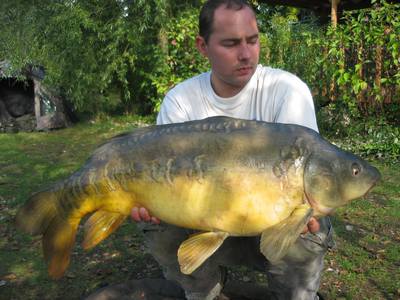 Juju peche a la carpe en normandie